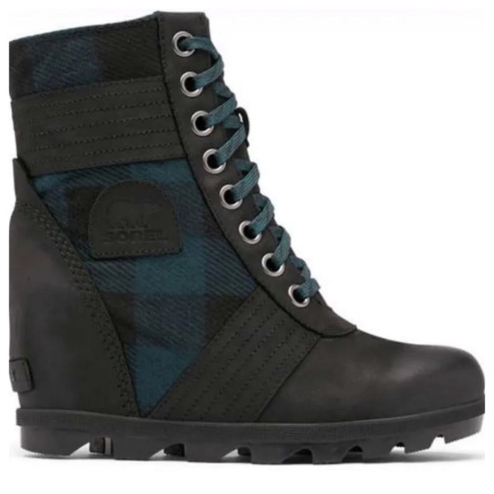Sorel waterproof Lexie boots NWT - Picture 7 of 8